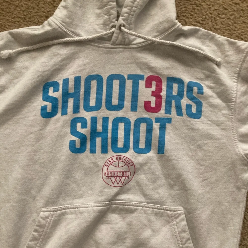 Basketball jacket - Picture 2 of 4